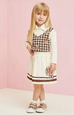 Conjunto Casaco e Short Saia College