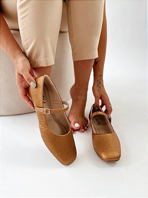 Sapatilha Feminina com Fivela Layslla - Bronze