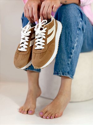 Tênis Feminino Brooklyn – Caramelo e Off White