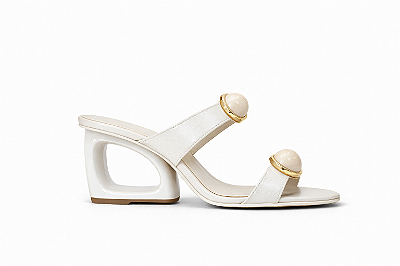 Tamanco Feminino Alicia – Off White com Peças Douradas