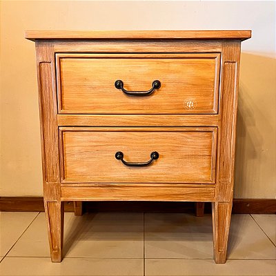 Mesa de Cabeceira Alexandra