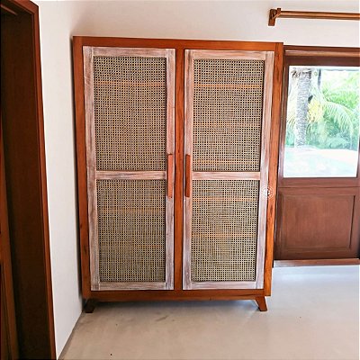 Guarda-Roupa Palhinha