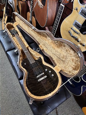 Guitarra Les paul Epiphone Vintage Edition com hardcase - Muca