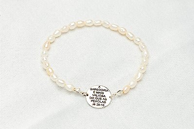 Pulseira de Pérolas com Pingente em Prata - Mulher Sábia