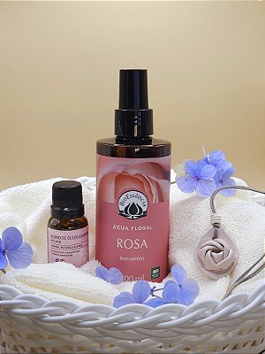 Kit  com colar difusor Rosa Damascena