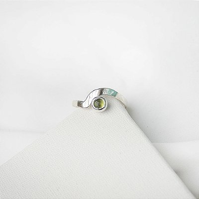 Anel Curva - Peridoto