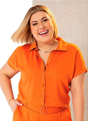 Camisa Plus Size com Botões