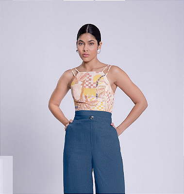Cropped em Viscose Estampada