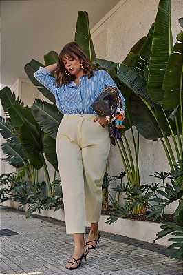 Calça Jeans Reta Plus Size Isabella Amarelo Suave