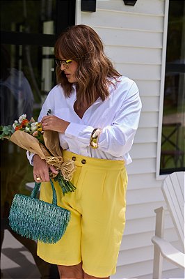 Bermuda Alfaiataria Antônia Tencel Amarelo