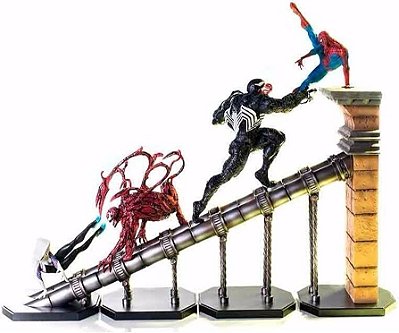 Spider-Gwen 1/2 Scale Resin Bust - Toys Universe