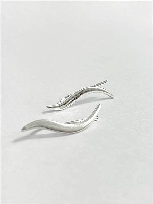 Brinco Earcuff Fio Onda