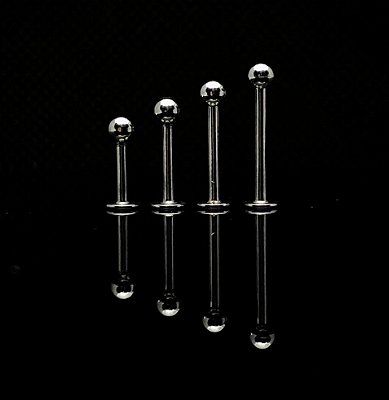 Labret básico de rosca externa
