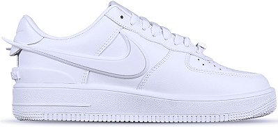 NIKE AIR FORCE 1 AMBUSH TRIPLE WHITE
