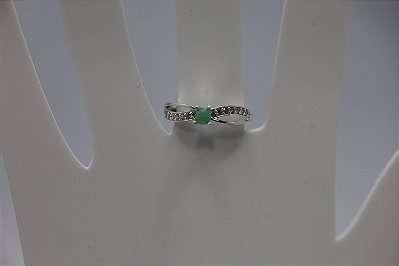 Anel de Esmeralda em prata
