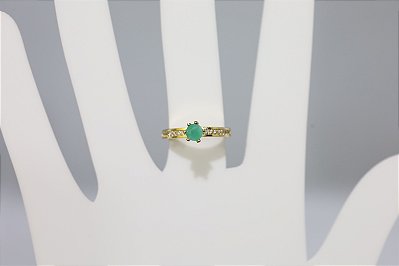 Anel de Esmeralda em prata banhado a ouro