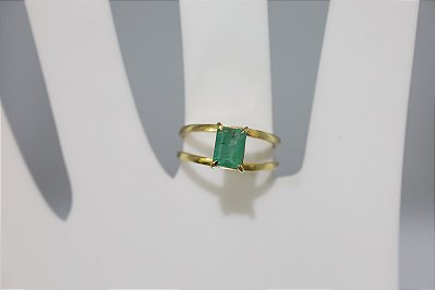 Anel de Esmeralda em prata banhado a ouro
