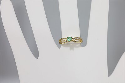 Anel de Esmeralda em prata banhado a ouro