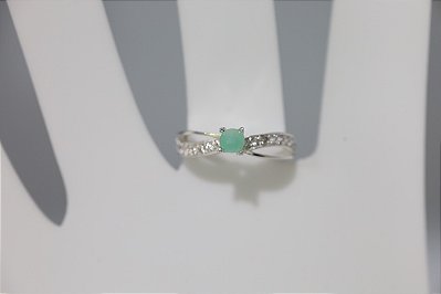 Anel de Esmeralda em prata