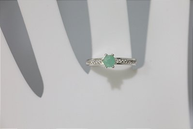 Anel de Esmeralda em prata