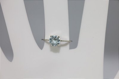 Anel de prata com topazio natural