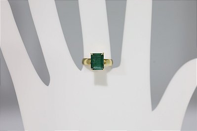 Anel de esmeralda natural em prata banhado a ouro
