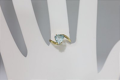 Anel de topazio natural em prata banhado a ouro