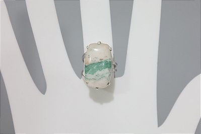 Anel de jadeita natural em prata, ajustavel