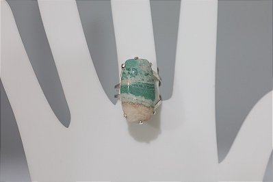 Anel de jadeita natural em prata