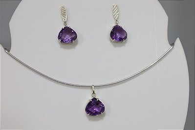 Brincos e Pingente em Prata com ametista natural
