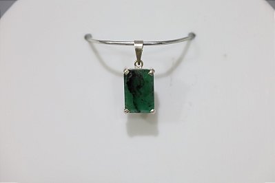 Pingente em prata com Esmeralda natural