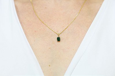Pingente em ouro 18k com esmeralda natural