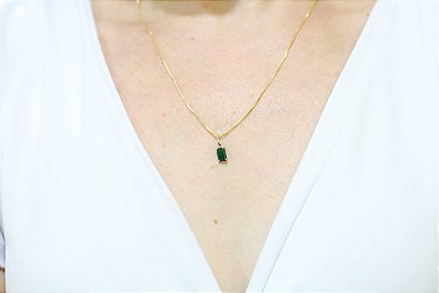 Pingente em ouro 18k com esmeralda natural