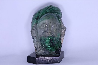 Escultura Indio em Esmeralda Kg 1.4 ALT 14cm