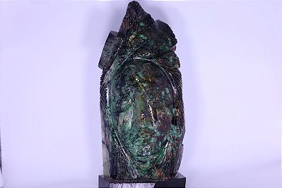 Escultura Indio em Esmeralda Kg 2.7 ALT 24cm