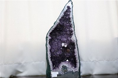 Capela de Ametista com Calcita Alt 63cm 23kg