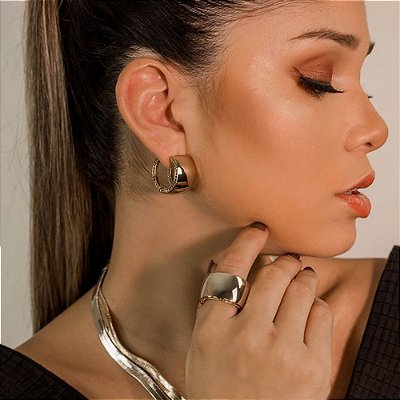 Conjunto Minimalista Dourado