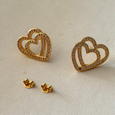 Brinco Duo Hearts banhado em ouro 18k