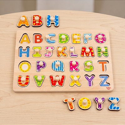 Brinquedo Educativo Alfabeto De Madeira Quebra Cabeça Pino
