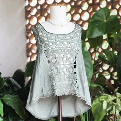 Bata verde renda vazada, G