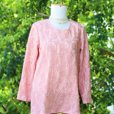 Blusa vintage rosa rendada P/M