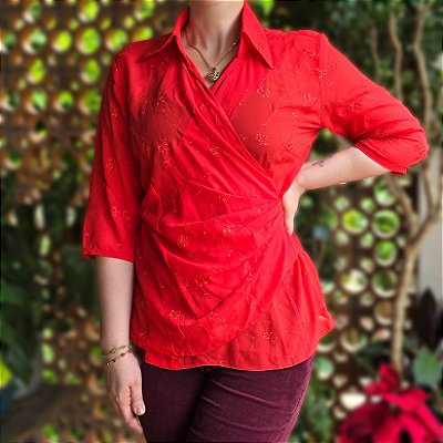 Blusa vermelha bordada G y2k