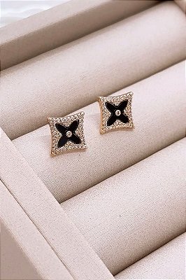 Brinco Flor Preta Zircônia