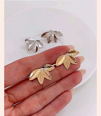 Brinco Folhas