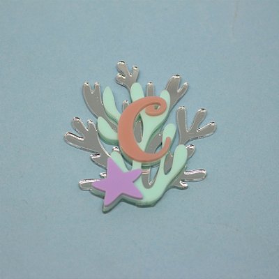 Aplique Inicial com alga - Fundo do Mar - 6cm - 1 unidade
