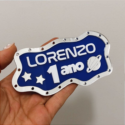 Aplique Nome com Furo para Led - Planeta/Astronauta - Acrílico - 1 unidade