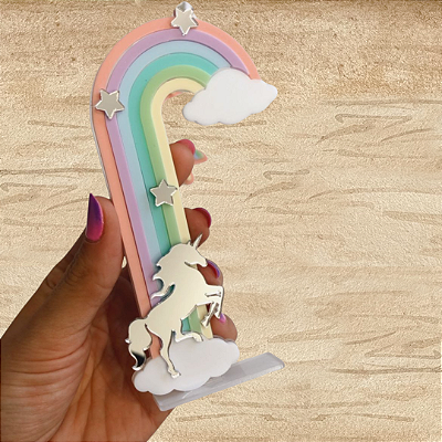 Cenário Arco íris com silhueta - Unicórnio - 13cm - 1 unidade