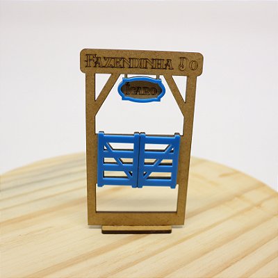 Cenário Porteira com nome - Fazendinha - 12cm - 1 unidade
