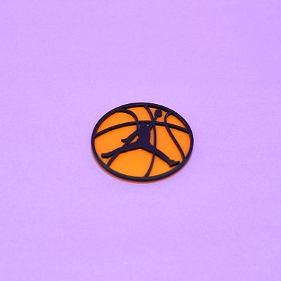 Aplique Bola com Jogador -  Basquete - 6cm - 1 unidade
