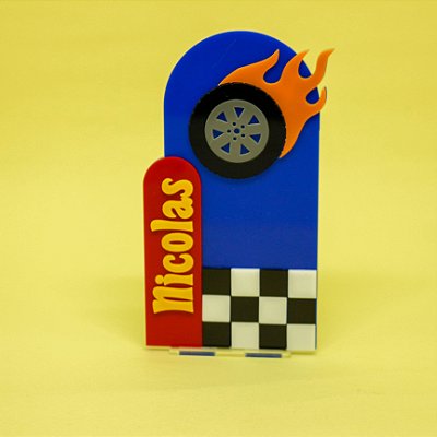 Cenário Quadriculado Nome com Roda - Hot Wheels - 13cm - 1 unidade